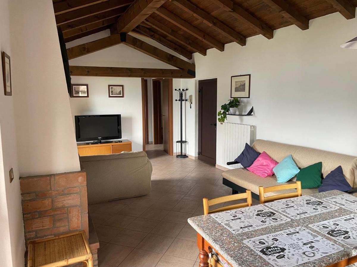 Appartamento Lake View Di Villa Giuliana Сульцано Экстерьер фото